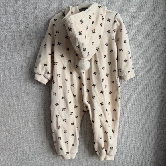 Quincy Mae Velour Cream Holly Berry Kids Zip Jumpsuit - Picture 3 of 5